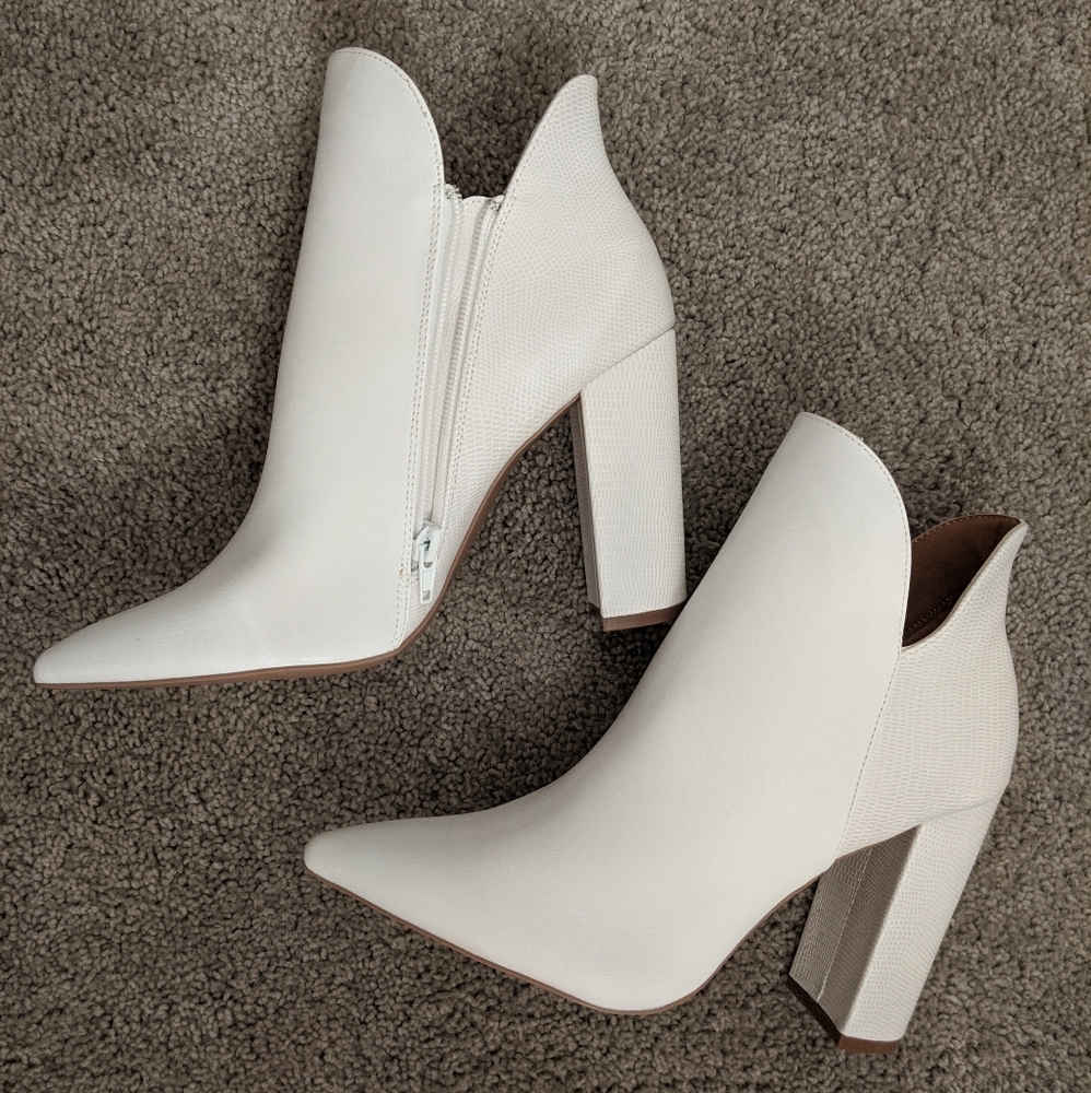 Qupid white croc leather ankle booties